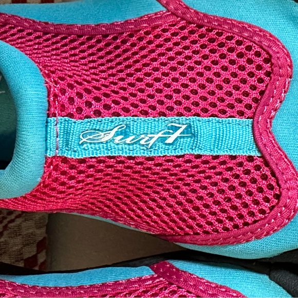 Surf 7 Water Shoes Women’s Size 7 - Picture 3 of 8